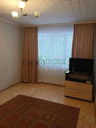 
   Продам 1-комнатную, 31 м², Волгоградская (Труд-2) тер, 17

. Фото 9.
