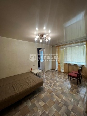 
   Продам 2-комнатную, 45 м², Дзержинского - Демьяна Бедного тер, 6

. Фото 5.