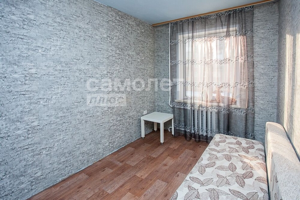 
   Продам 3-комнатную, 58.7 м², Гагарина тер, 142

. Фото 7.