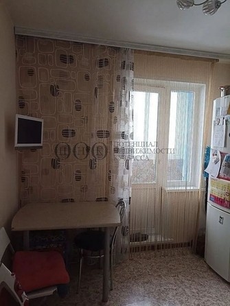 
   Продам 2-комнатную, 52.1 м², Комсомольский пр-кт, 42

. Фото 2.