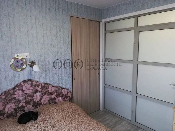 
   Продам 3-комнатную, 47 м², В.В.Михайлова пр-кт, 3бк1

. Фото 18.
