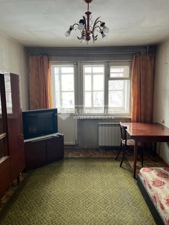 
   Продам 3-комнатную, 61 м², Ворошилова (Карат) тер, 3

. Фото 6.