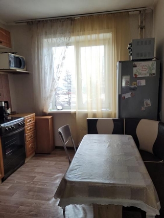 
   Продам 1-комнатную, 38.5 м², Комсомольский пр-кт, 43

. Фото 3.