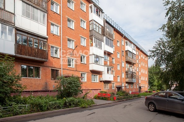 
   Продам 2-комнатную, 43.9 м², Сибиряков-Гвардейцев ул, 20

. Фото 1.