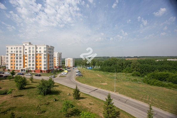 
   Продам 3-комнатную, 102 м², Осенний б-р, 13

. Фото 3.