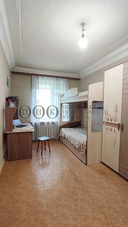 
   Продам 4-комнатную, 127.5 м², Николая Островского ул, 27

. Фото 15.