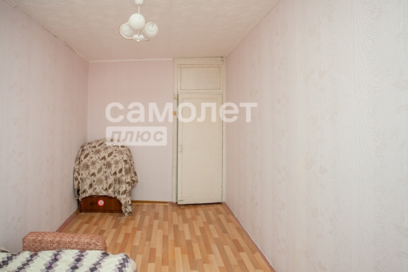 
   Продам 2-комнатную, 47.9 м², 50 лет Октября ул, 32

. Фото 11.