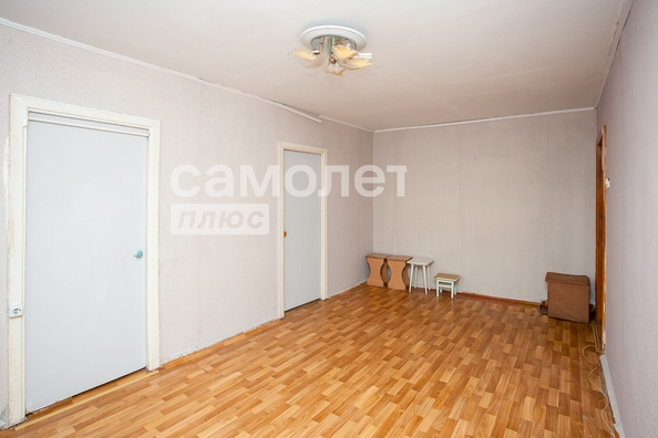 
   Продам 3-комнатную, 47.6 м², Московский пр-кт, 15А

. Фото 4.