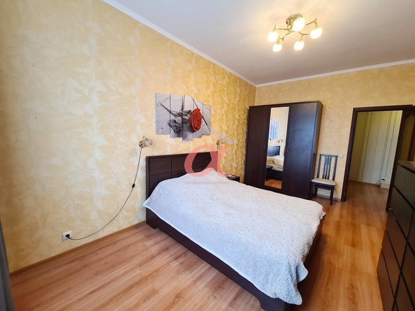 
   Продам 2-комнатную, 78.4 м², Марковцева ул, 10

. Фото 9.