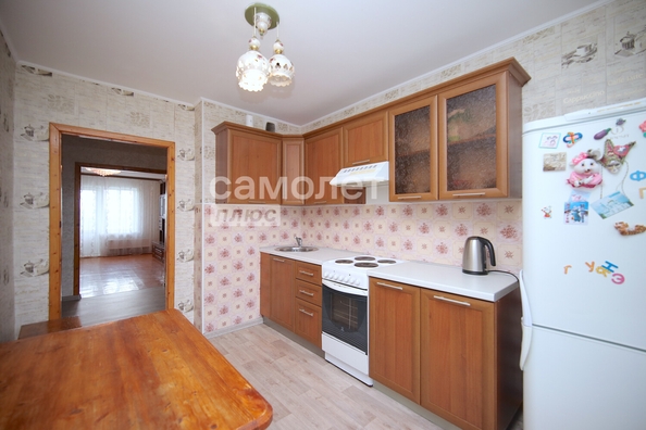 
   Продам 3-комнатную, 66.2 м², Солнечный мкр, 29

. Фото 12.