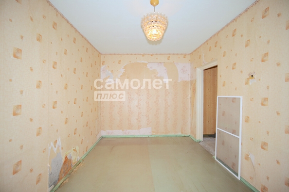 
   Продам 2-комнатную, 53.8 м², Строителей б-р, 40

. Фото 10.