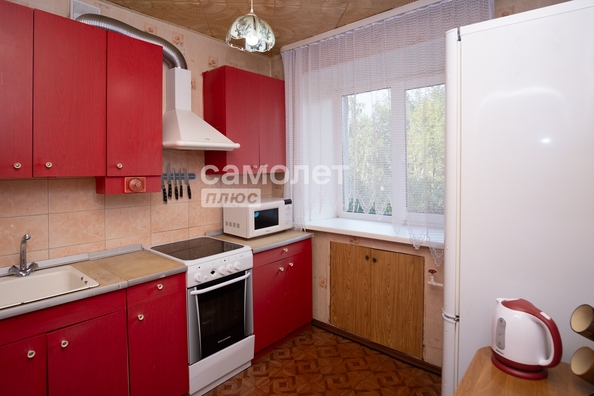 
   Продам 2-комнатную, 41.4 м², Стахановская ул, 23

. Фото 1.