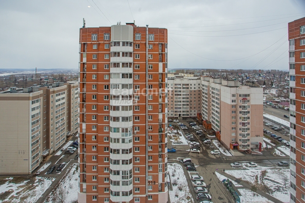 
   Продам 3-комнатную, 71.7 м², Шахтеров пр-кт, 115

. Фото 3.