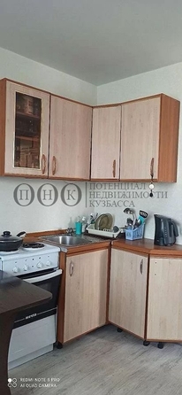 
   Продам 1-комнатную, 16.9 м², Ворошилова ул, 12

. Фото 3.