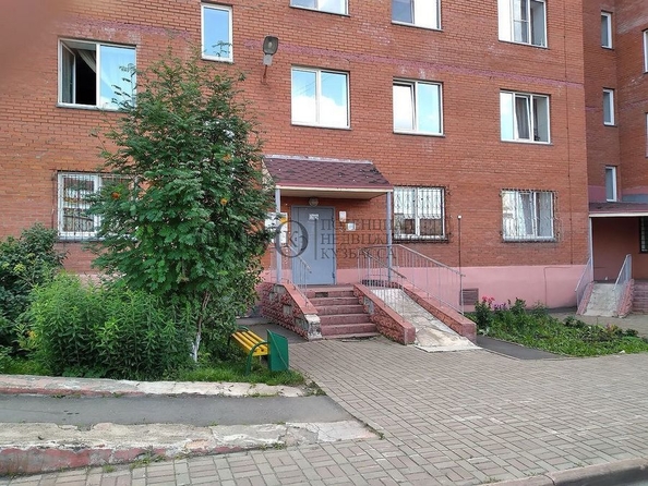 
   Продам 3-комнатную, 74 м², Юрия Двужильного ул, 32А

. Фото 5.