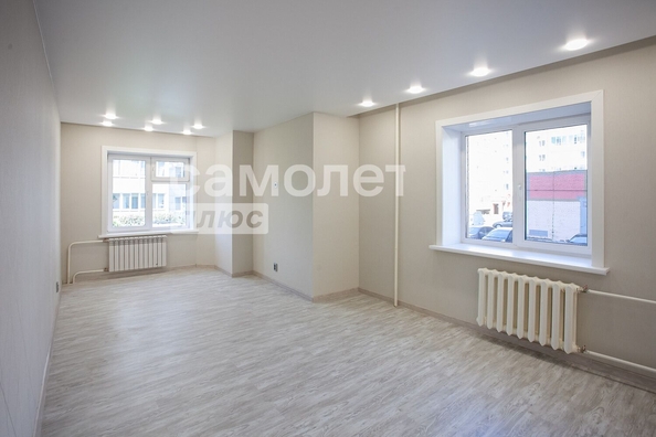 
   Продам 3-комнатную, 81.4 м², Шахтеров (Гравелит) тер, 119

. Фото 5.