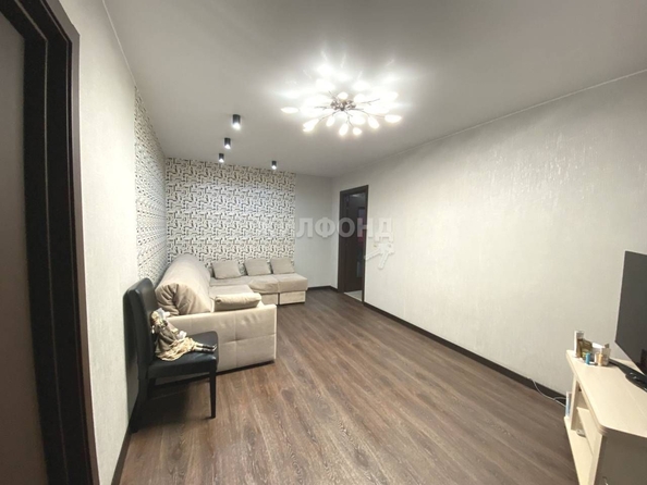 
   Продам 3-комнатную, 56.4 м², Новаторов  ул, 10

. Фото 5.