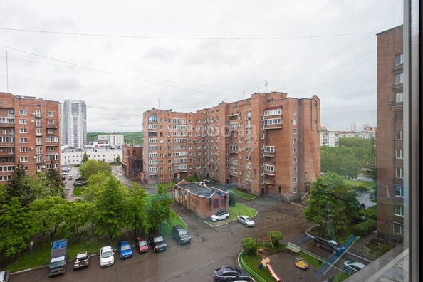 
   Продам 4-комнатную, 114 м², Павловского  ул, 3

. Фото 8.