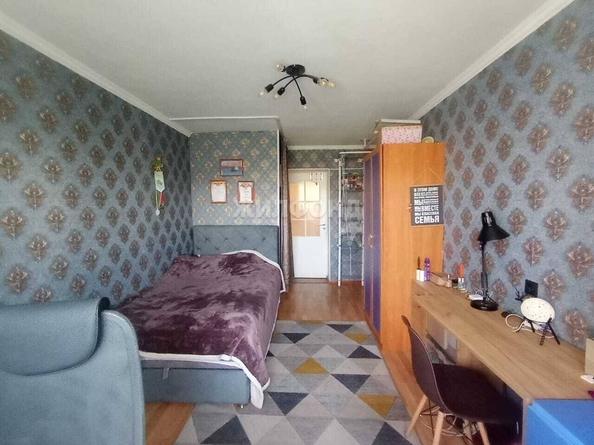 
   Продам 3-комнатную, 60.2 м², Мира ул, 30

. Фото 2.