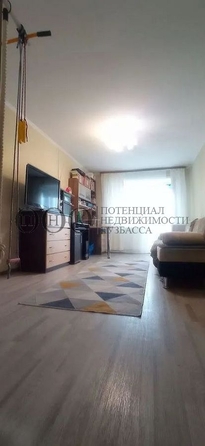 
   Продам 3-комнатную, 60 м², Юрия Смирнова ул, 6

. Фото 10.