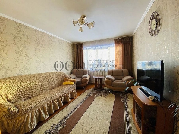 
   Продам 2-комнатную, 51.2 м², Сибиряков-Гвардейцев ул, 1

. Фото 2.