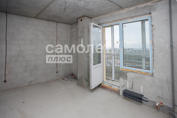 
   Продам 2-комнатную, 50.8 м², Строителей б-р, 69а

. Фото 1.