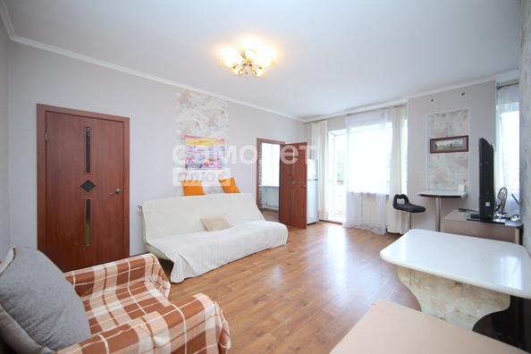 
  Продается 2-комн. квартира, 43.3 м², Дзержинского ул, д. 8
. Фото 1.