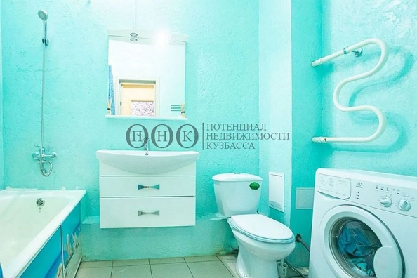 
   Продам 2-комнатную, 43 м², Серебряный бор ул, 7

. Фото 9.