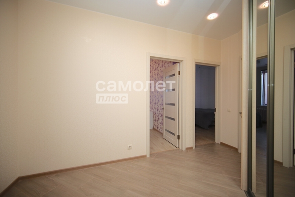 
   Продам 3-комнатную, 65.2 м², Кедровый б-р, 4

. Фото 10.