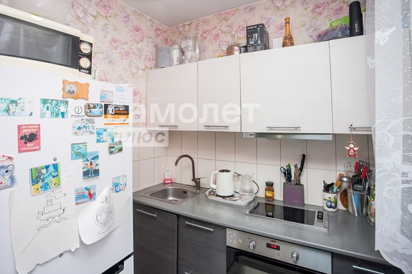 
   Продам 1-комнатную, 29.4 м², Космическая ул, 35

. Фото 8.