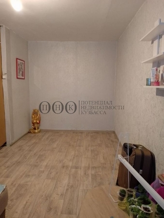 
   Продам 1-комнатную, 30.4 м², Красная ул, 19

. Фото 10.