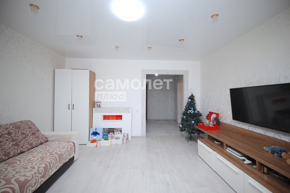 
   Продам 2-комнатную, 67 м², Серебряный бор ул, 13

. Фото 12.