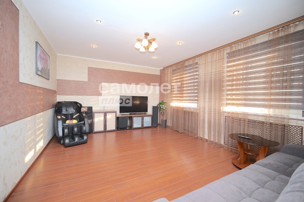 
  Продается коттедж, 300 м², Кемерово
. Фото 24.