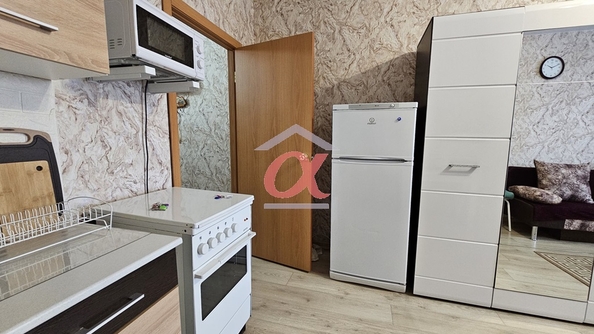 
   Продам 1-комнатную, 24.4 м², Строителей б-р, 67а

. Фото 9.