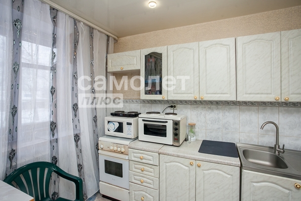 
   Продам 2-комнатную, 42.5 м², Революции ул, 30

. Фото 13.