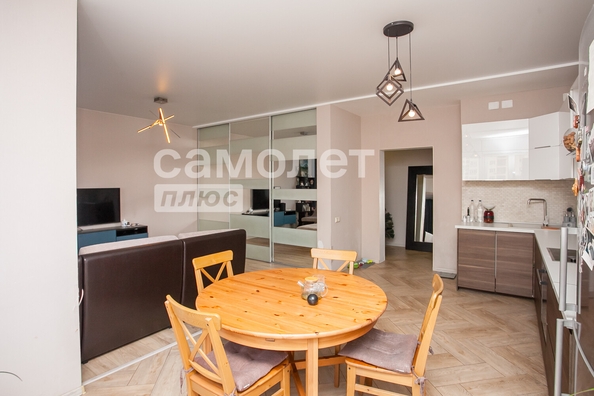 
  Продается 2-комн. квартира, 76.1 м², Притомский пр-кт, д. 35к2
. Фото 6.