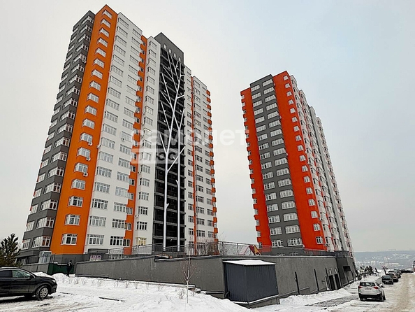 
   Продам 2-комнатную, 56.9 м², Октябрьский пр-кт, корпус Б

. Фото 20.