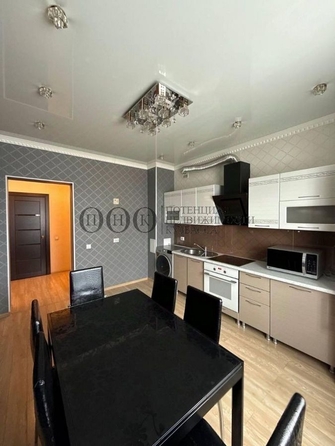 
   Продам 2-комнатную, 66.5 м², Гагарина ул, 47

. Фото 1.