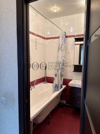 
   Продам 2-комнатную, 66.5 м², Гагарина ул, 47

. Фото 28.