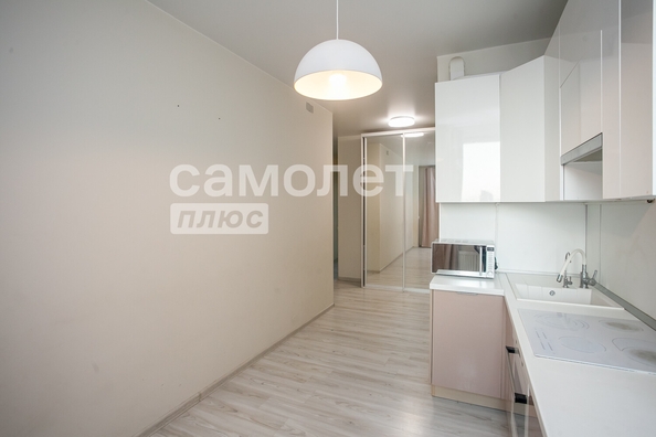 
   Продам 3-комнатную, 57.1 м², Веры Волошиной ул, 40

. Фото 16.