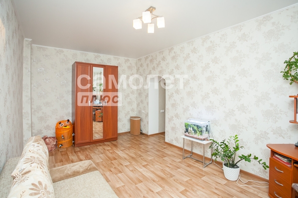 
  Продается 2-комн. квартира, 36 м², Дзержинского ул, д. 16А
. Фото 3.