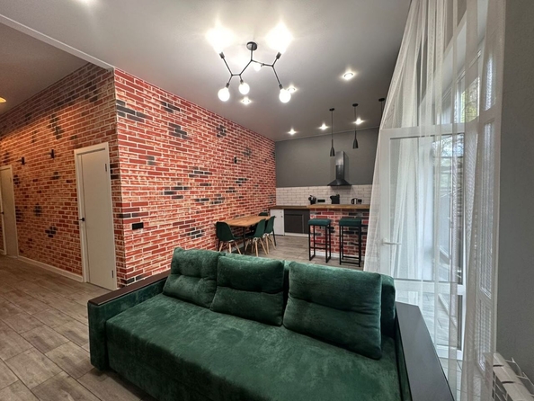 
   Продам коттедж, 128.5 м², Кемерово

. Фото 18.