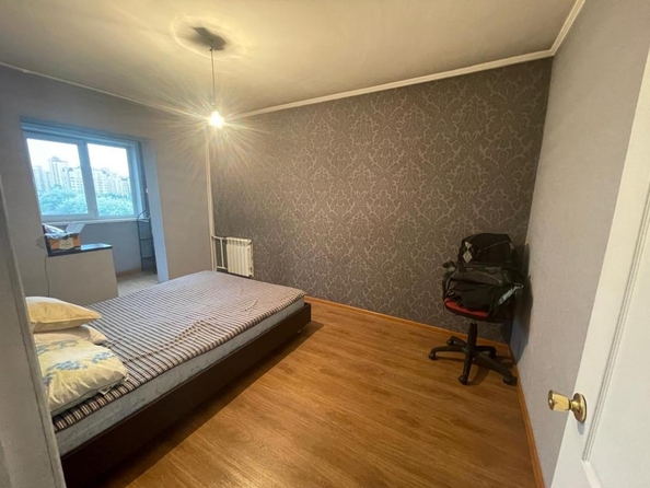 
   Продам 4-комнатную, 95 м², Ноградская (Центральный р-н) ул, 3

. Фото 10.