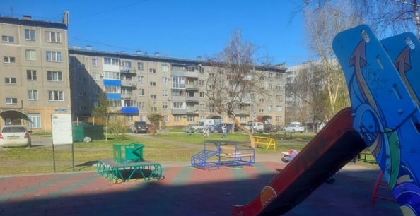 
   Продам 3-комнатную, 61 м², Кирова  ул, 95

. Фото 3.
