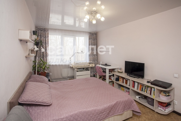 
   Продам 1-комнатную, 31.6 м², Рекордная ул, 19

. Фото 10.