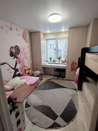 
   Продам 3-комнатную, 47 м², Радищева (Орджоникидзевский р-н) ул, 30

. Фото 8.