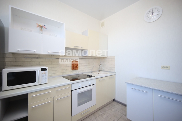 
  Продается 2-комн. квартира, 42.5 м², Кедровый б-р, д. 2
. Фото 8.