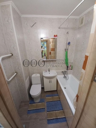 
   Продам 1-комнатную, 32.5 м², Базовая ул, 4б

. Фото 4.