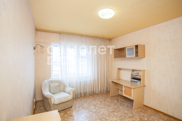 
  Продается 2-комн. квартира, 72 м², Веры Волошиной ул, д. 41А
. Фото 9.