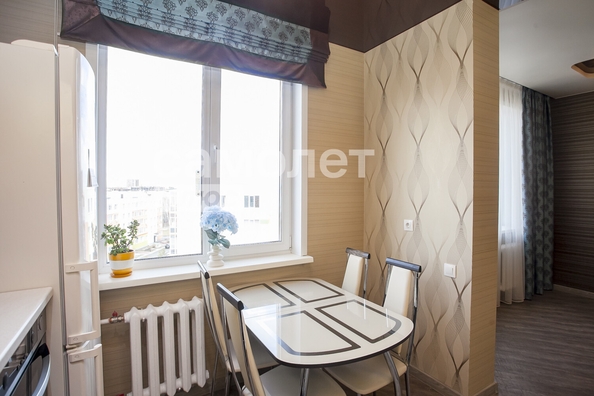 
  Продается 3-комн. квартира, 88.5 м², Осенний б-р, д. 8
. Фото 12.